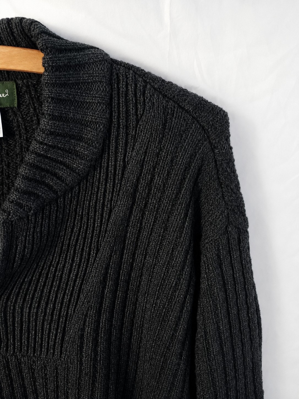 EDDIE BAUER 100% Cotton Men's XL Black Ribbed Henley Knit Sweater Heavy Textured - Picture 4 of 6